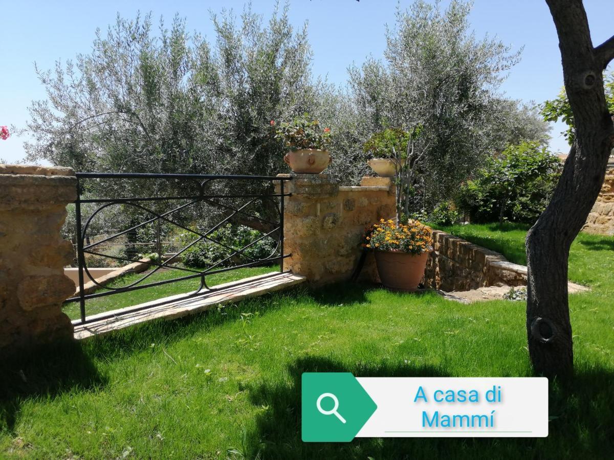 A Casa Di Mammi Nella Valle Dei Templi 阿格里真托 外观 照片
